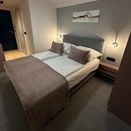 Alinar Oasis Apartment *