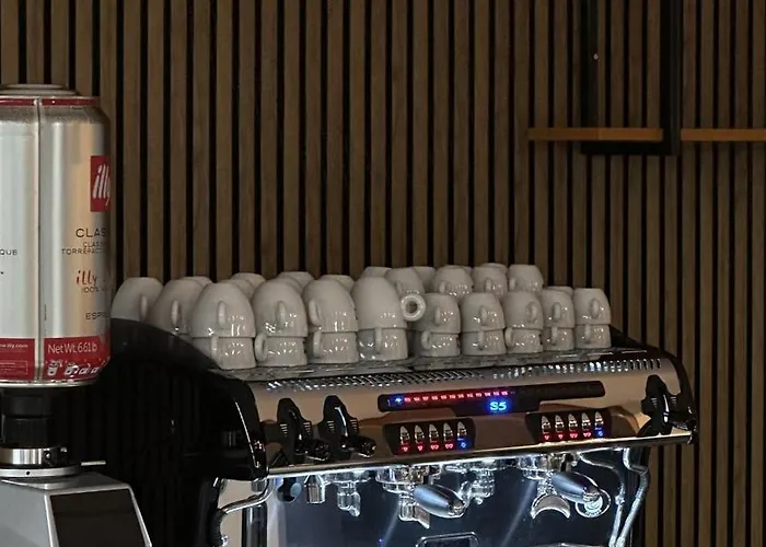 Alinar Oasis Budget * Sarajevo