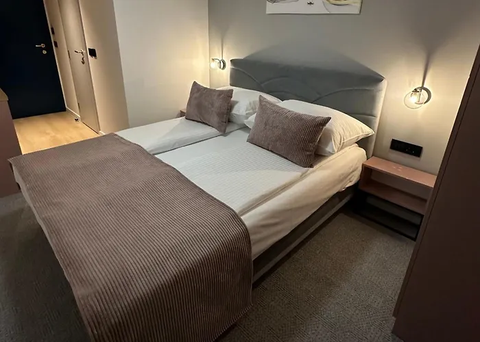 Alinar Oasis Budget Apartmán *