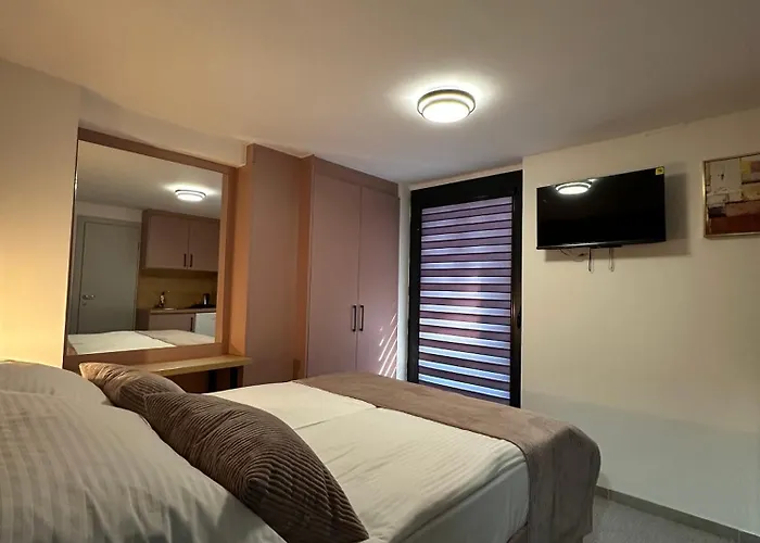 Alinar Oasis Budget Apartmán *